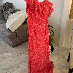 Mac Duggal Red One Shoulder Dress